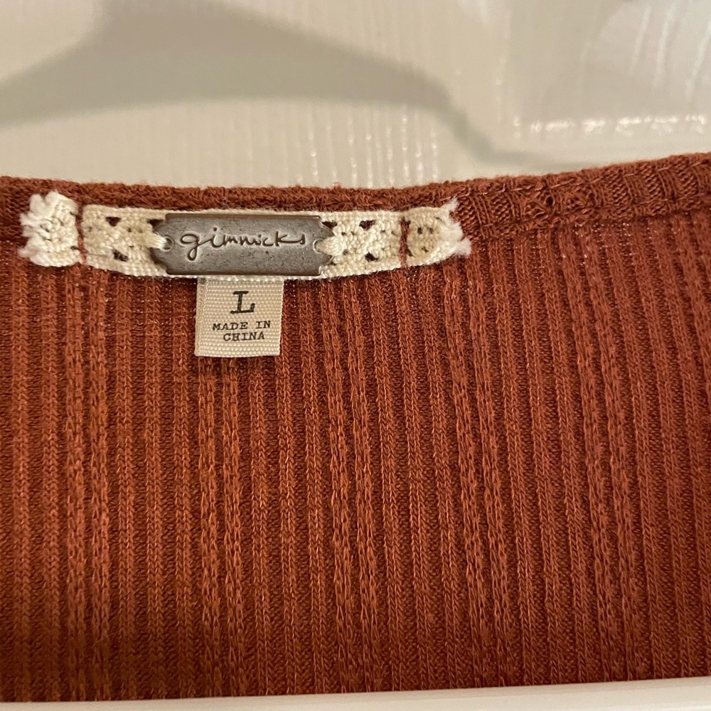 Gimmicks top from the buckle - Picture 2 of 3